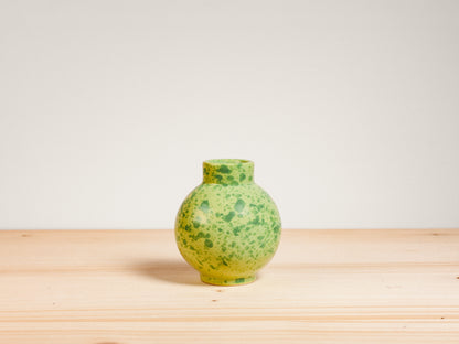 Mini Orb Bud Vase – Pear