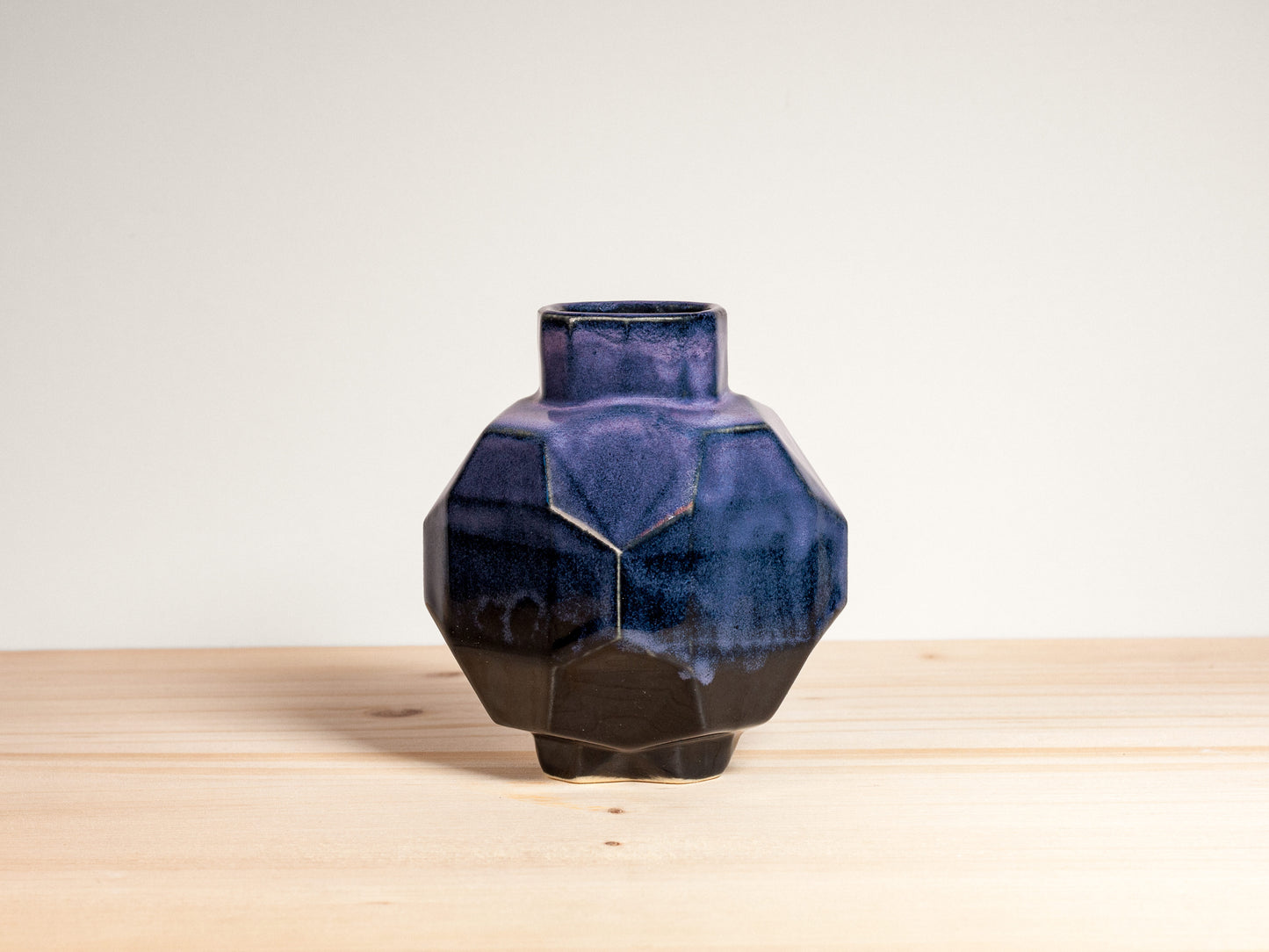 Small Geo Vase – Midnight