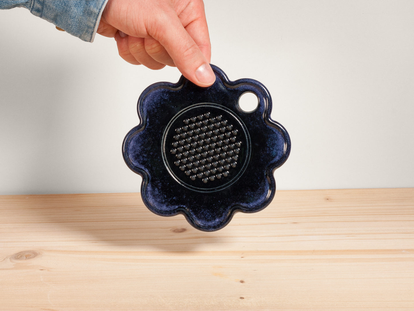 Garlic Grater – Midnight