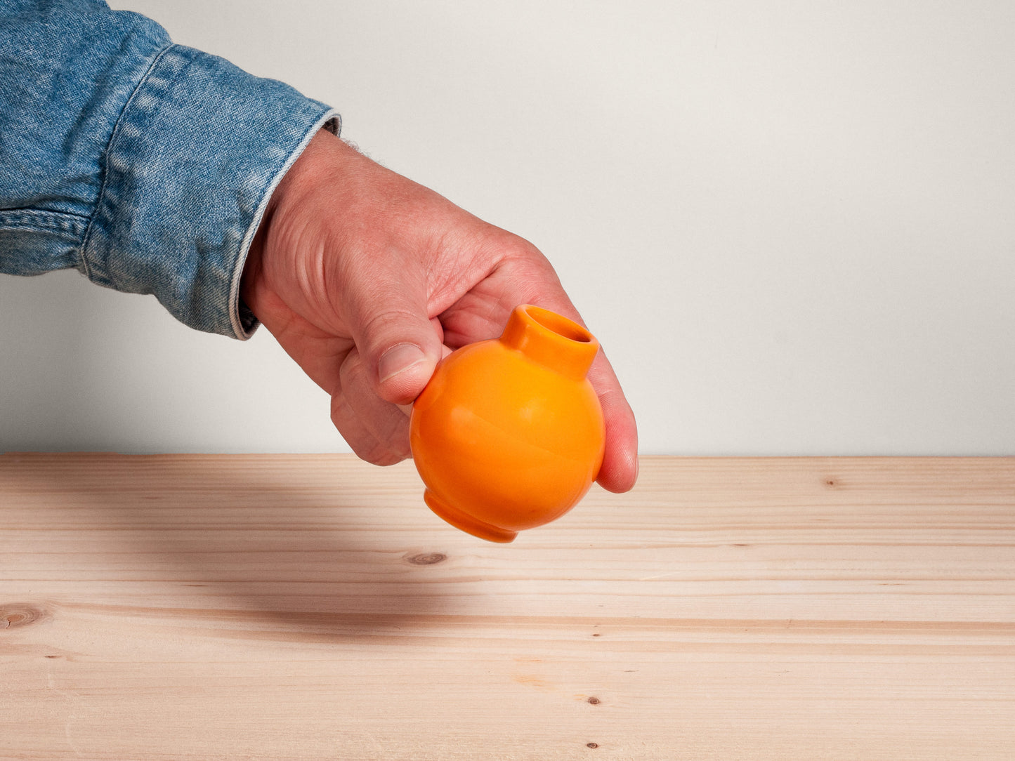 Mini Orb Bud Vase – Tangerine