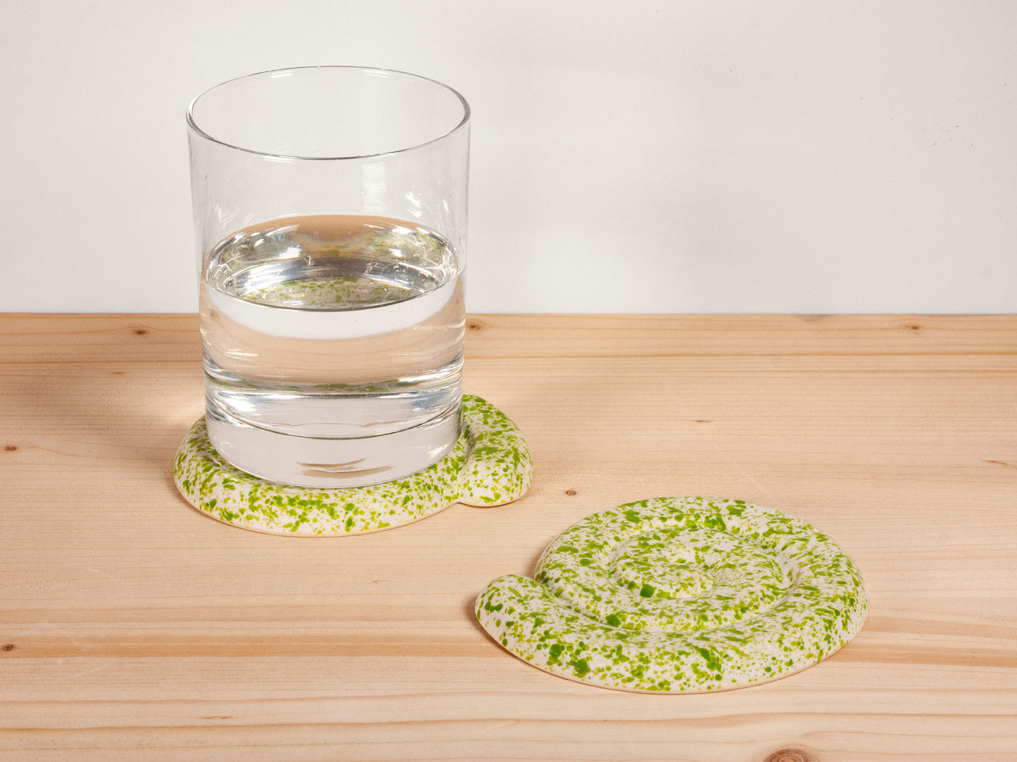 Spiral Coasters (Set of 2) – Grass Green Splatter