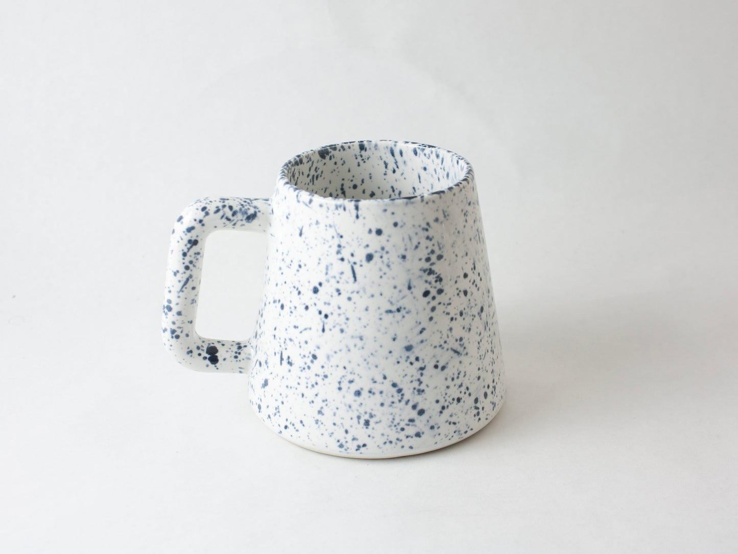 Mountain Mug Rectangle Handle – Dark Blue Splatter