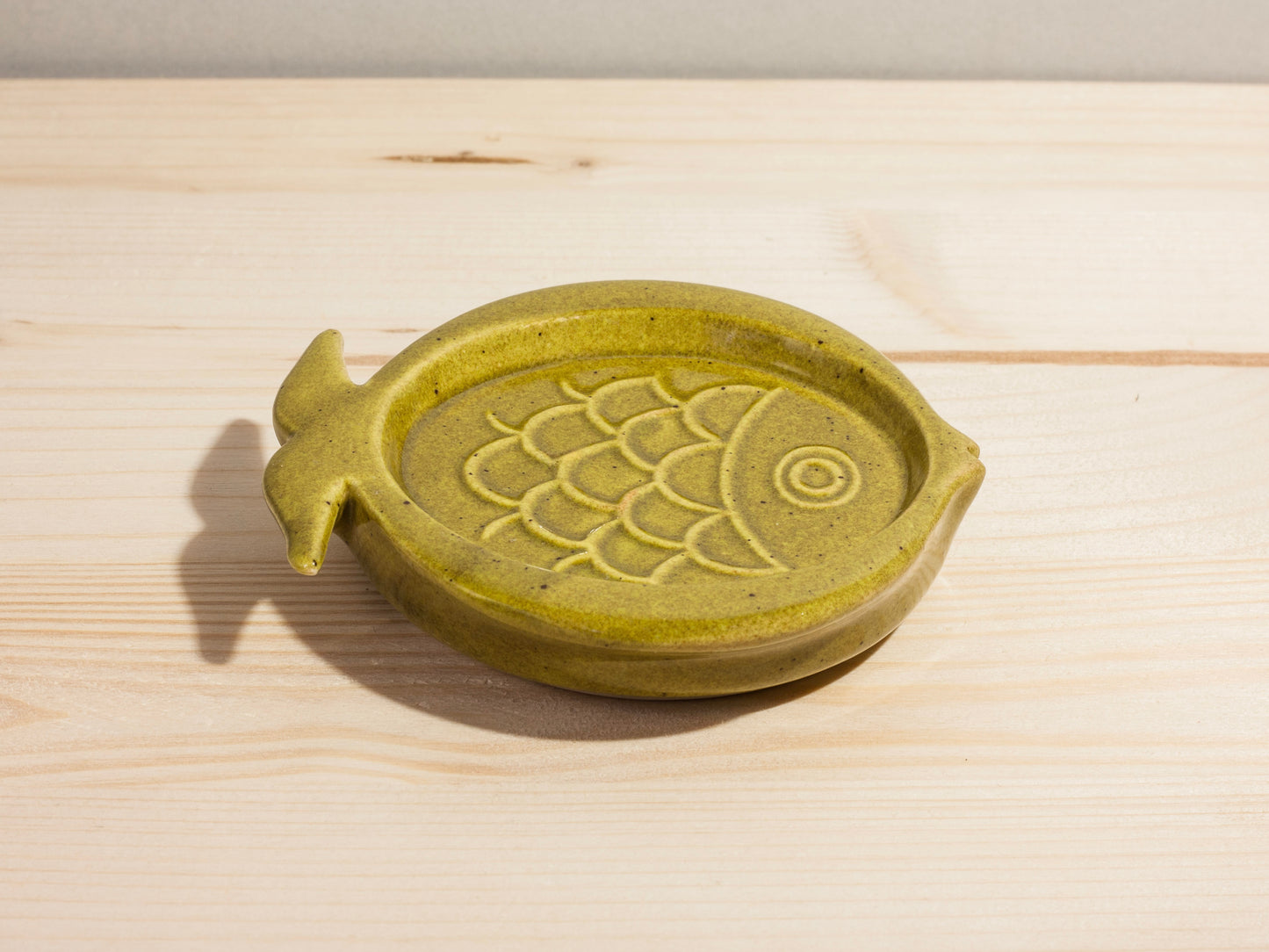 Fish Coaster – Olive
