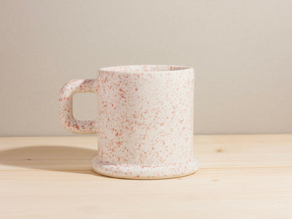 Flat Foot Mug Square Handle – Strawberry Splatter