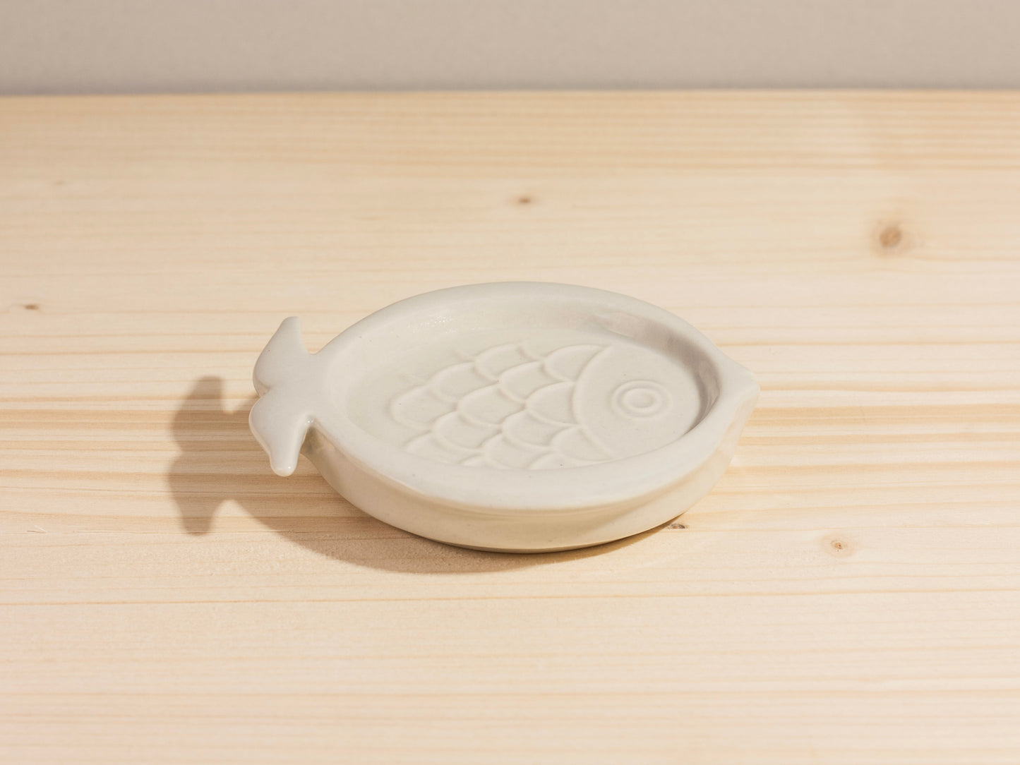 Fish Coaster – White