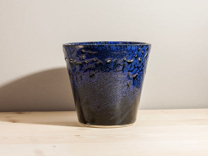 Flower Pot Planter – Dark Blue Crawl
