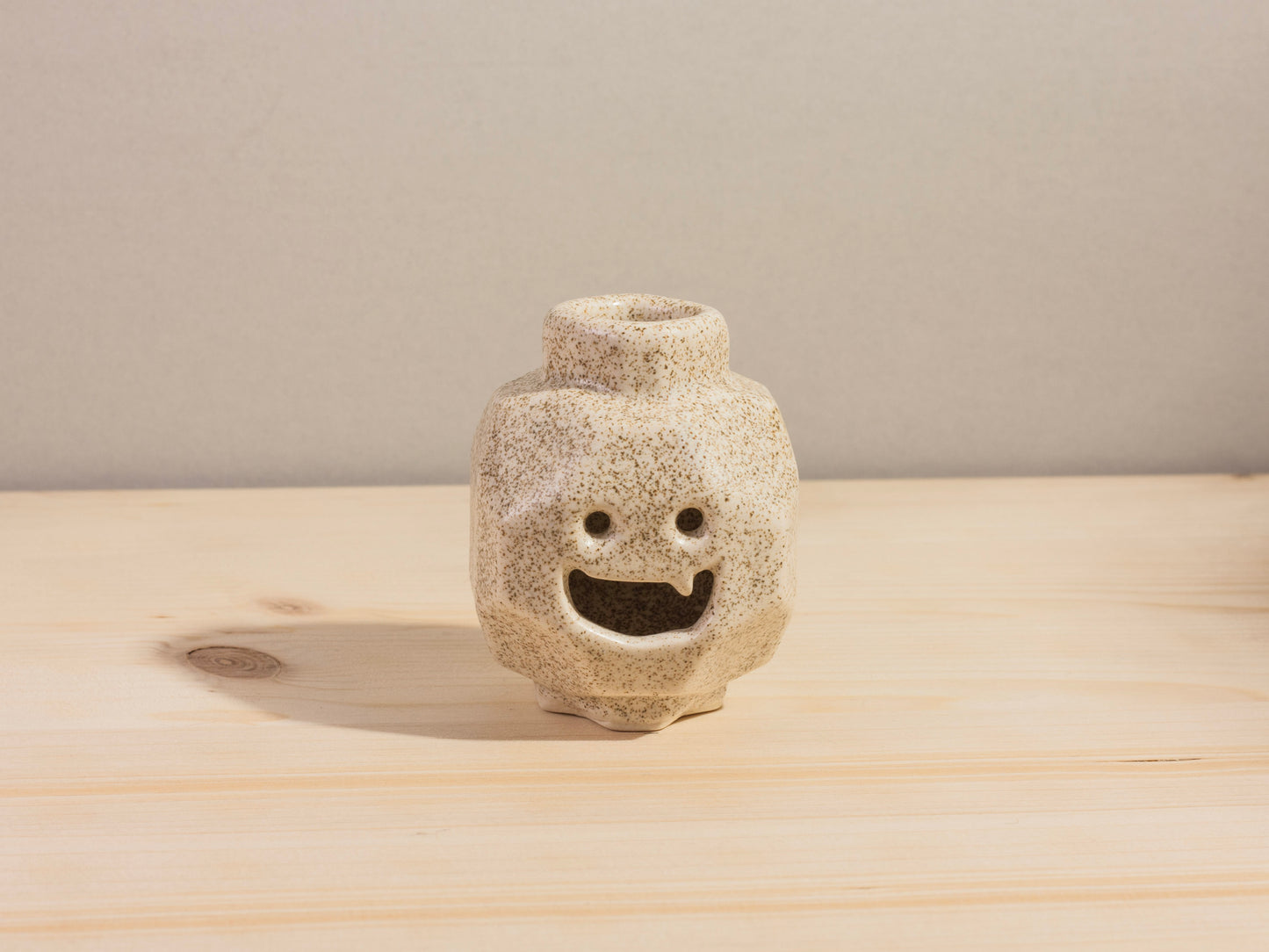 Spooky Mini Geo Toothy - White Speckle