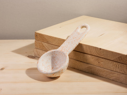 Coffee Scoop – Orange Splatter Round Hole