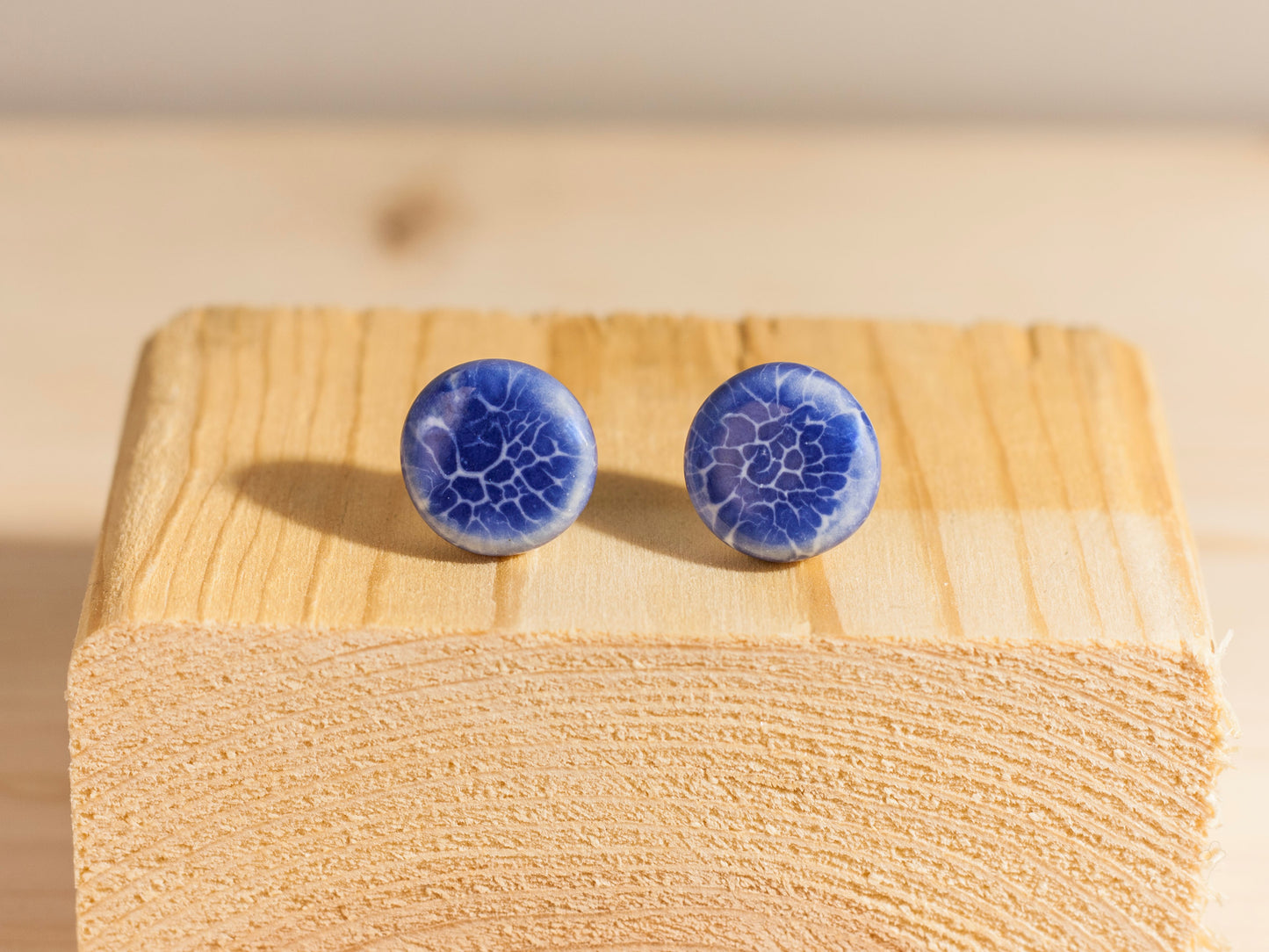 Chunky Studs – Circles – Blue Crawl