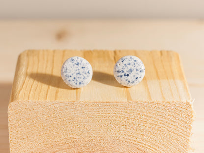 Chunky Studs – Circles – Blue Splatter