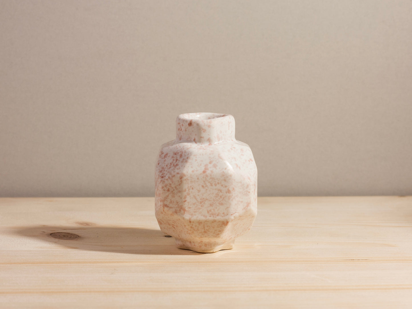 Geo Mini Bud Vase – Strawberry Splatter