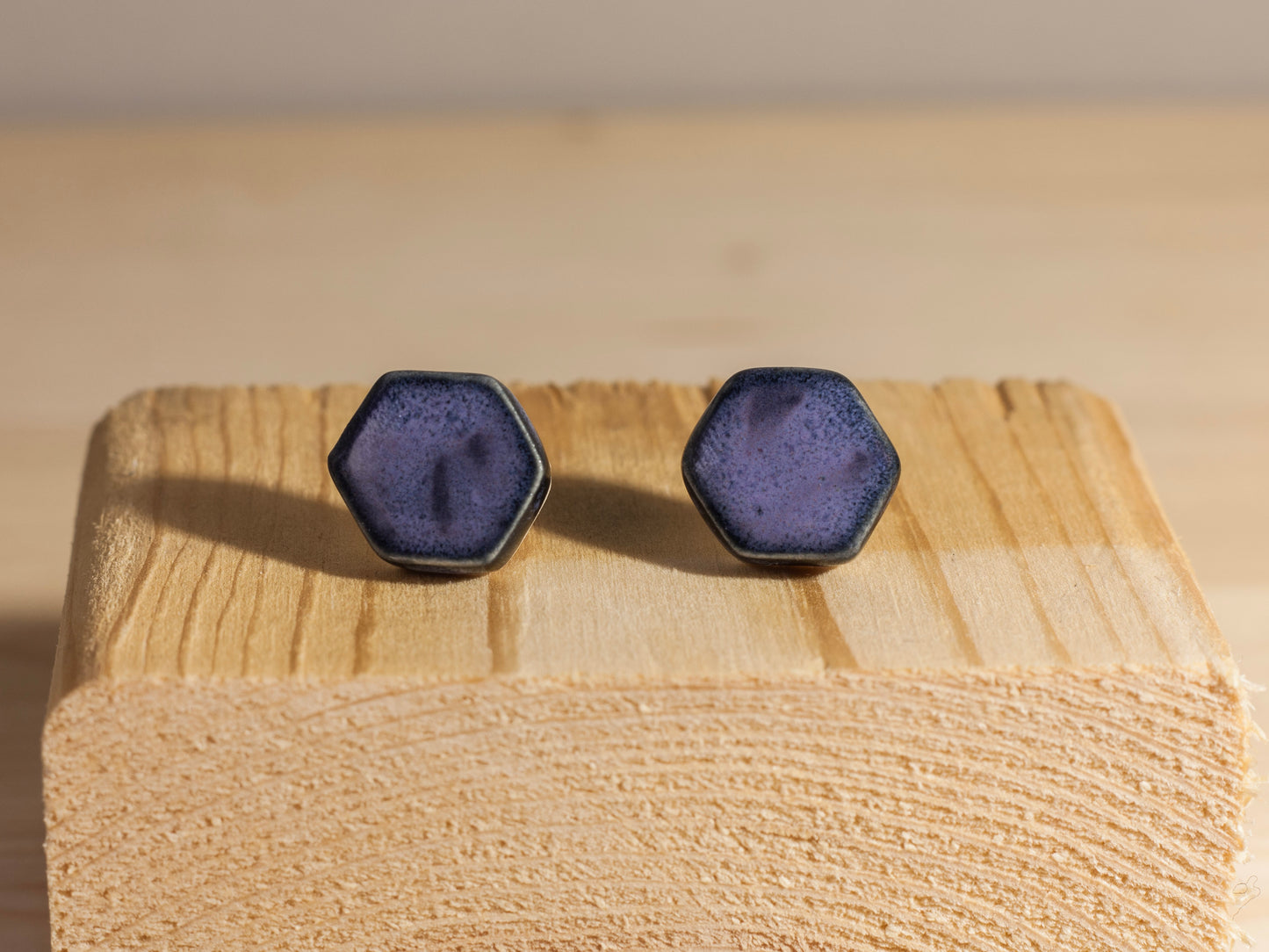 Chunky Studs – Hexagons – Midnight