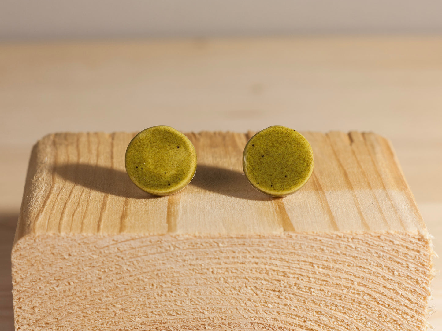 Chunky Studs – Circles – Olive
