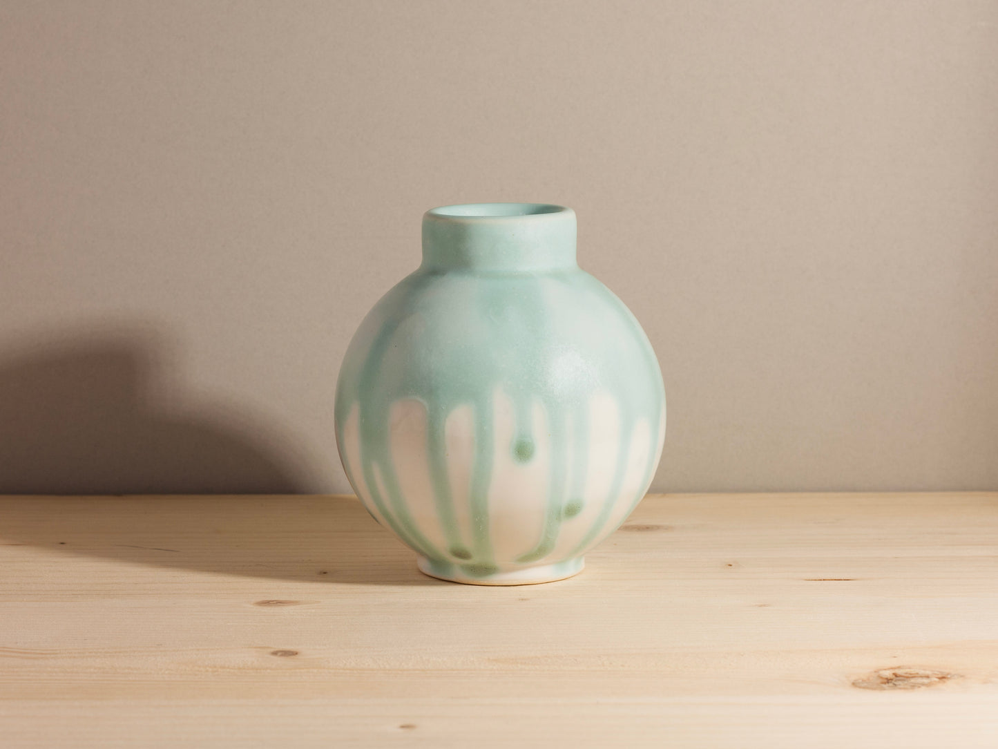 Small Orb Vase – Seafoam Drip