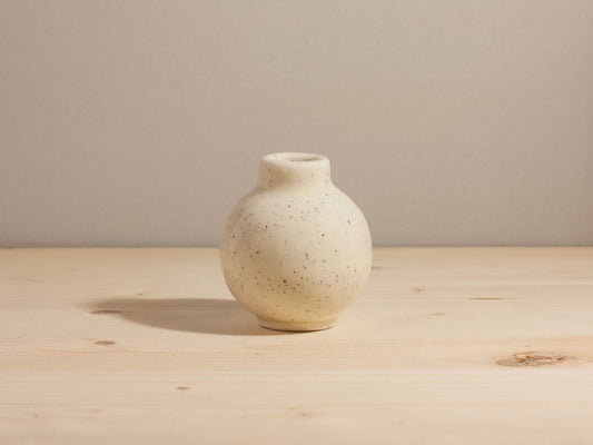Mini Orb Vase – Black Speckle