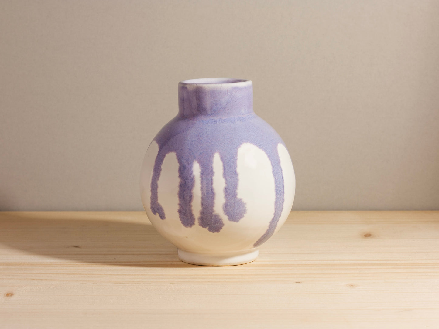Small Orb Vase – Lavender Drip