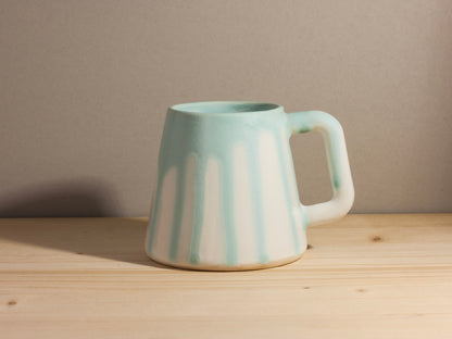 Mountain Mug Rectangle Handle – Seafoam Drip